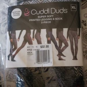 Cuddl Duds XL 2 piece printed leggings and socks